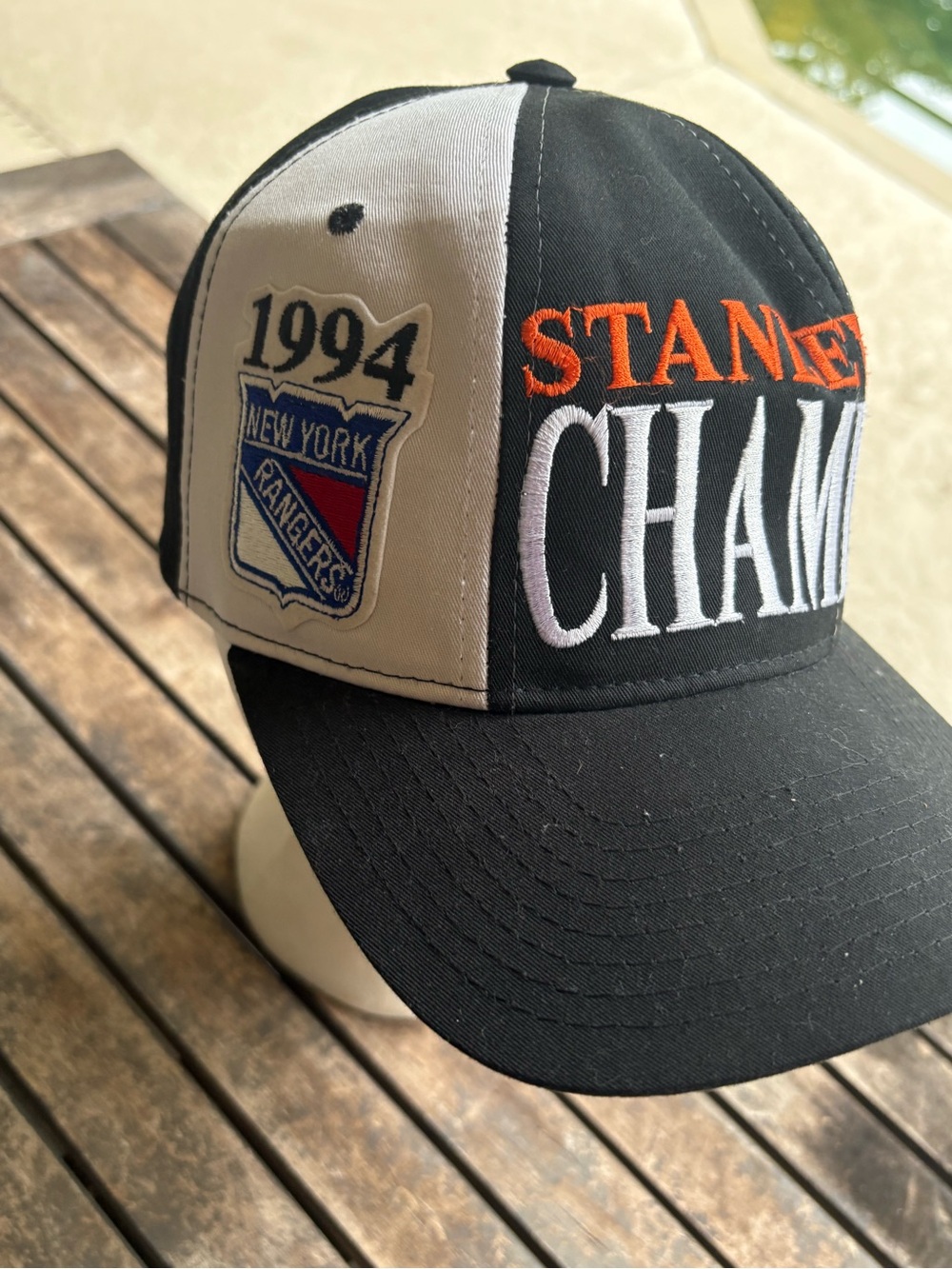Vintage NHL New York Rangers 1994 Stanley Cup Champs hat